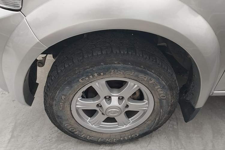 Used Great Wall Wingle 5 2021 2.4L Gasoline 4x4 Elite Version Big Double Cab China VI Emission Standard 4K22D4M Left Front Wheel Hub