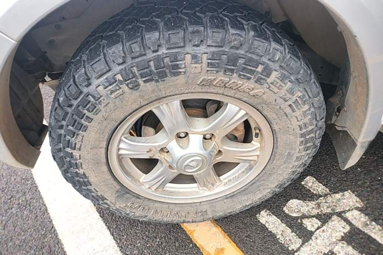 Used Great Wall Wingle 5 2021 2.0T Diesel Two-Wheel Drive Ultra-Value Big Double-Cab China VI GW4D20M Left Front Wheel Hub