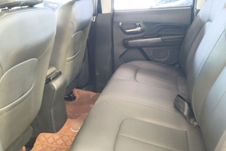 Used Great Wall Wingle 5 2021 2.4L Gasoline Two-Wheel-Drive Progressive Version Big Double Cab China VI Emission Standard 4K22D4M Left Rear Seat