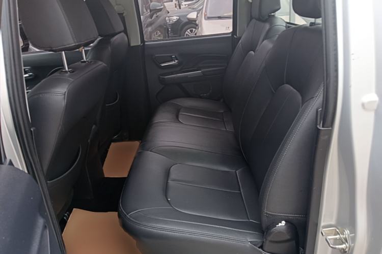 Used Great Wall Wingle 5 2021 2.4L Gasoline Two-Wheel-Drive Progressive Version Big Double Cab China VI Emission Standard 4K22D4M Left Rear Seat