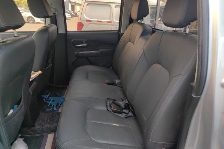 Used Great Wall Wingle 5 2021 2.0T Diesel Two-Wheel Drive Elite Version Big Double Cab China VI Standard GW4D20M Left Rear Seat