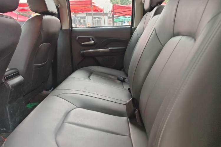 Used Great Wall Wingle 5 2021 2.4L Gasoline Two-Wheel-Drive Progressive Version Big Double Cab China VI Emission Standard 4K22D4M Left Rear Seat