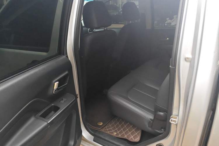 Used Great Wall Wingle 5 2021 2.0T Diesel Two-Wheel Drive Ultra-Value Big Double-Cab China VI GW4D20M Left Rear Seat