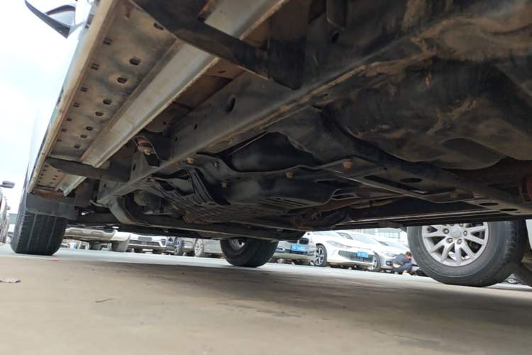 Used Great Wall Wingle 5 2021 2.0T Diesel 4x4 Elite Version Big Double Cab China VI Standard GW4D20M Left Side Sill