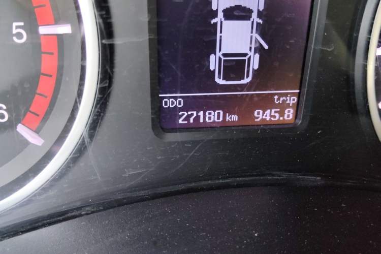 Used Great Wall Wingle 5 2021 2.0T Diesel Two-Wheel Drive Elite Version Big Double Cab China VI Standard GW4D20M Odometer Close Up