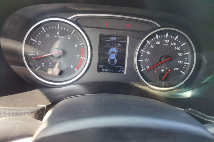 Used Great Wall Wingle 5 2021 1.5T Two-Wheel Drive "Dry Meal" Value Edition with an Extra-Long 1820mm Cargo Bed Equipped with GW4G15K Engine Odometer Close Up