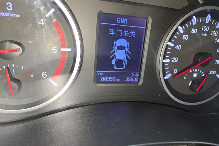 Used Great Wall Wingle 5 2021 2.0T Diesel Two-Wheel Drive Ultra-Value Big Double-Cab China VI GW4D20M Odometer Close Up