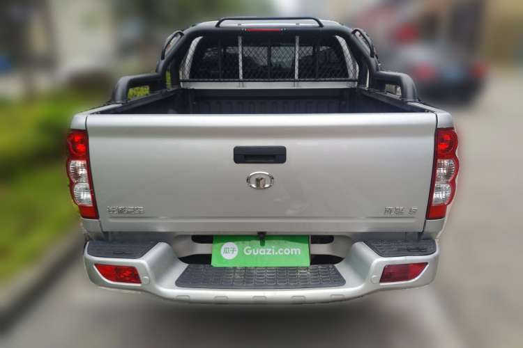 Used Great Wall Wingle 5 2021 2.0T Diesel Two-Wheel Drive Elite Version Big Double Cab China VI Standard GW4D20M Rear