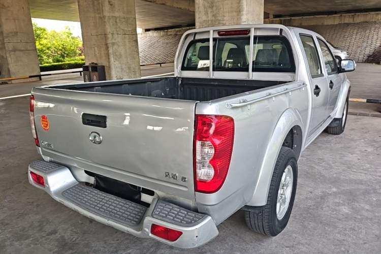 Used Great Wall Wingle 5 2021 2.0T Diesel Two-Wheel Drive Elite Version Big Double Cab China VI Standard GW4D20M Rear Right 45 Deg