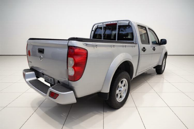 Used Great Wall Wingle 5 2021 2.0T Diesel Two-Wheel Drive Elite Version Big Double Cab China VI Standard GW4D20M Rear Right 45 Deg