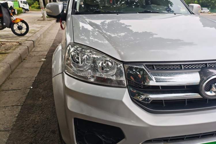Used Great Wall Wingle 5  Right Front Headlight