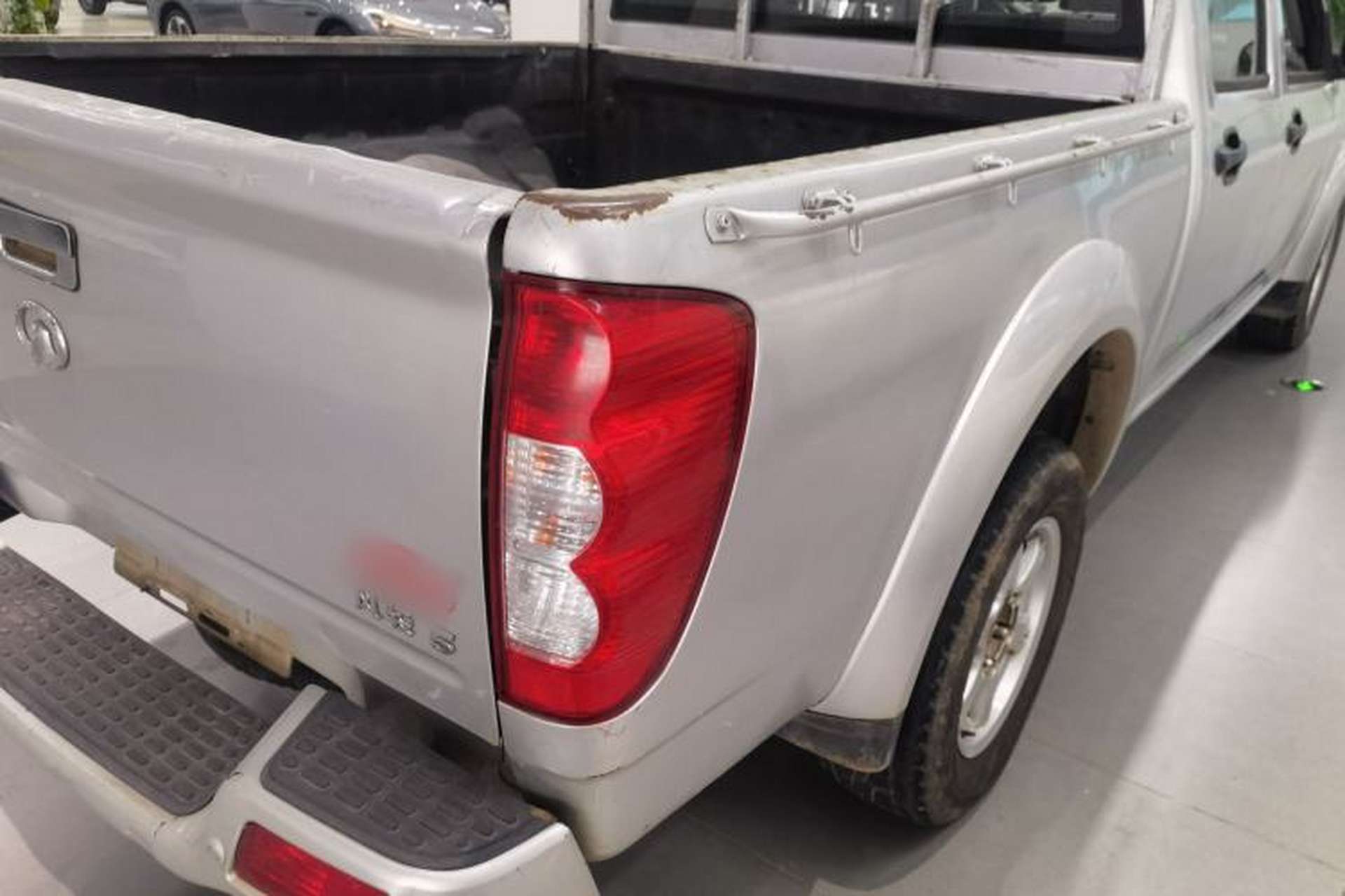 Used Great Wall Wingle 5 2021 2.0T Diesel Two-Wheel Drive Elite Version Big Double Cab China VI Standard GW4D20M Right Rear Taillight