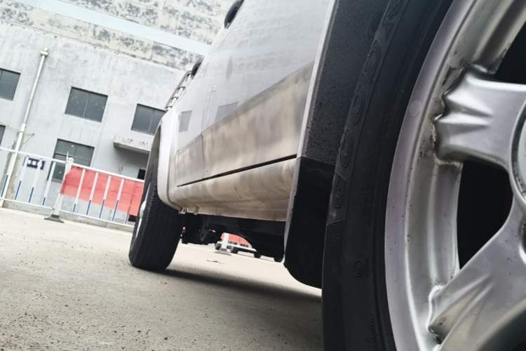 Used Great Wall Wingle 5 2021 2.0T Diesel Two-Wheel Drive Elite Version Big Double Cab China VI Standard GW4D20M Right Side Sill