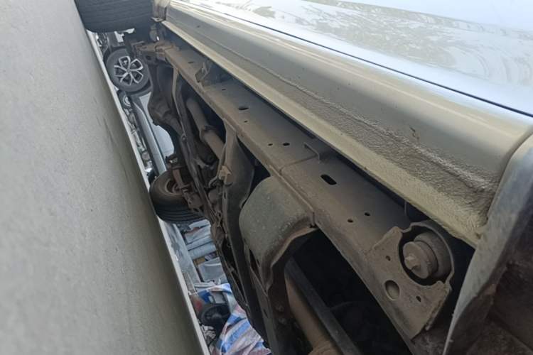 Used Great Wall Wingle 5 2021 2.0T Diesel Two-Wheel Drive Elite Version Big Double Cab China VI Standard GW4D20M Right Side Sill