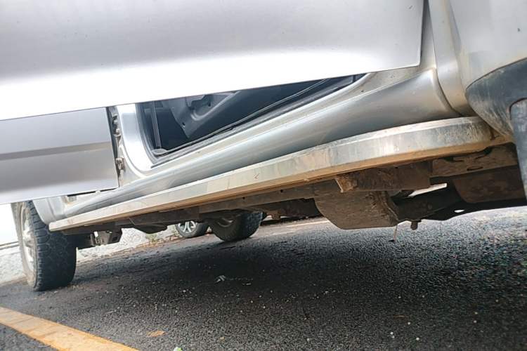 Used Great Wall Wingle 5 2021 2.0T Diesel Two-Wheel Drive Ultra-Value Big Double-Cab China VI GW4D20M Right Side Sill
