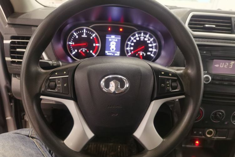 Used Great Wall Wingle 5 2021 2.0T Diesel Two-Wheel Drive Elite Version Big Double Cab China VI Standard GW4D20M Steering Wheel