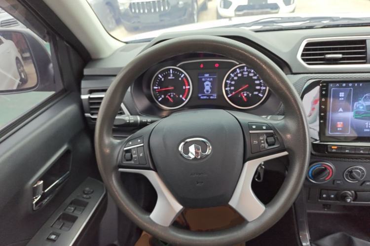 Used Great Wall Wingle 5 2021 2.0T Diesel 4x4 Elite Version Big Double Cab China VI Standard GW4D20M Steering Wheel