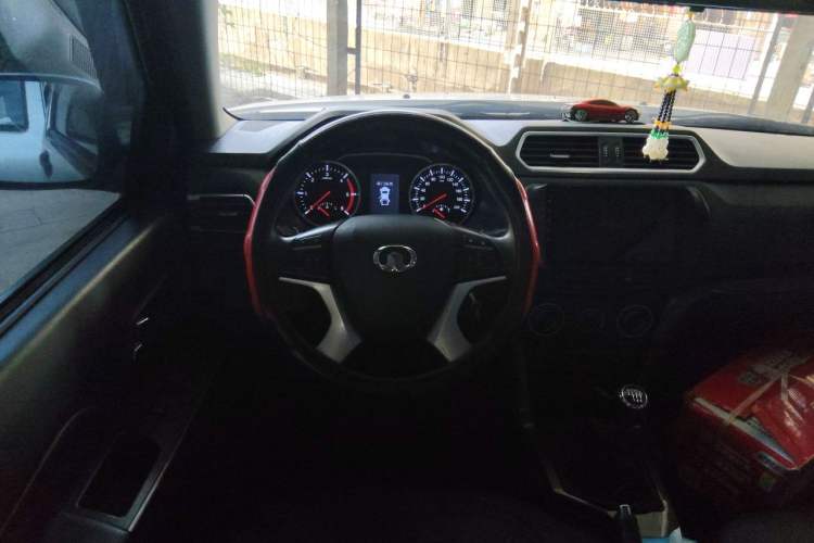 Used Great Wall Wingle 5 2021 2.0T Diesel Two-Wheel Drive Elite Version Big Double Cab China VI Standard GW4D20M Steering Wheel