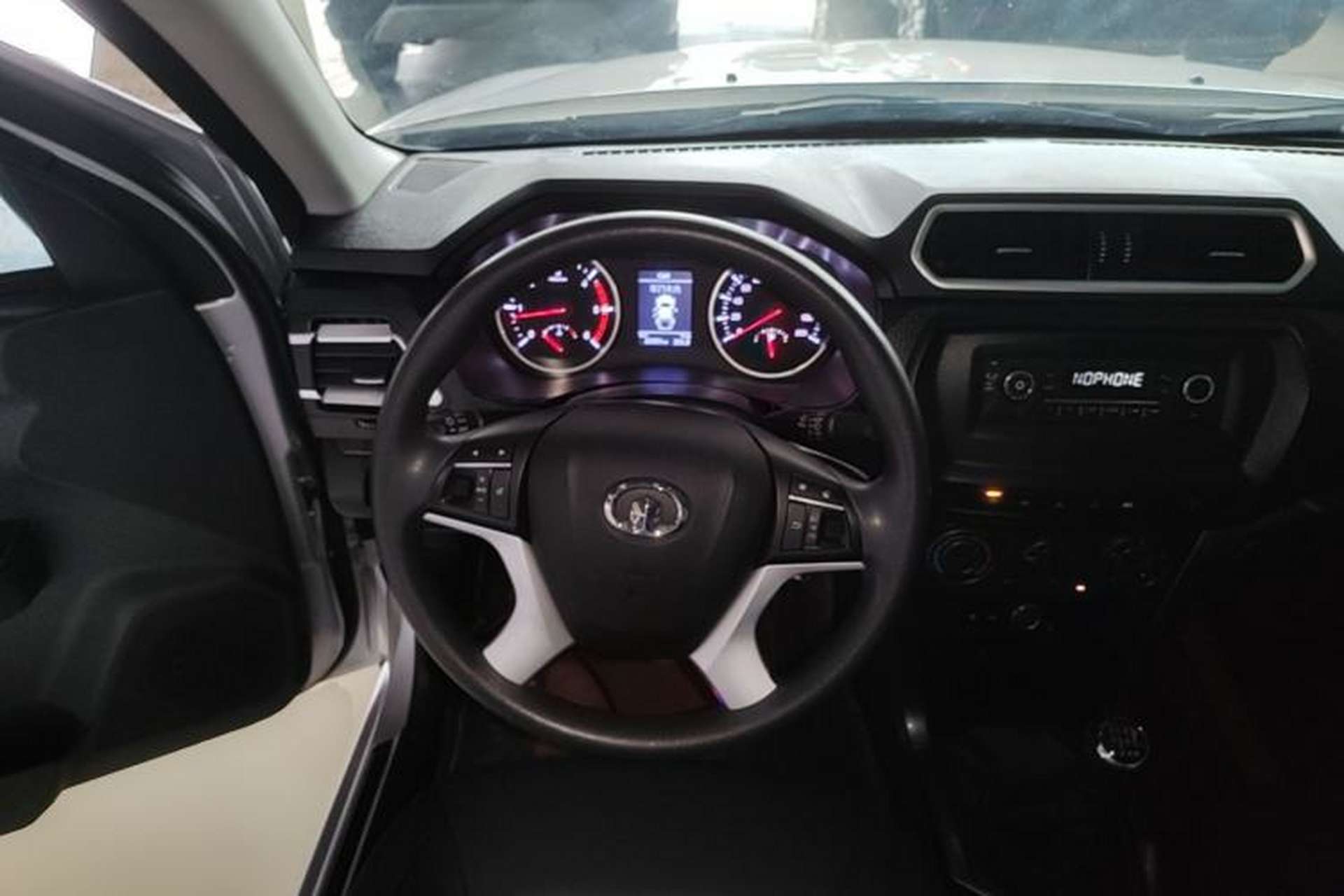 Used Great Wall Wingle 5 2021 2.0T Diesel 4x4 Elite Edition Flatbed Cargo Box China VI Standard GW4D20M Steering Wheel