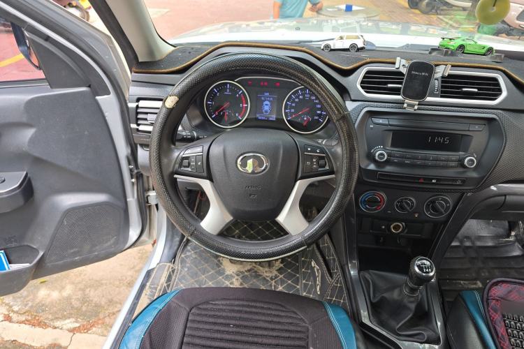 Used Great Wall Wingle 5 2021 2.0T Diesel Two-Wheel Drive Ultra-Value Big Double-Cab China VI GW4D20M Steering Wheel