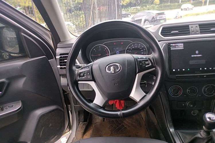 Used Great Wall Wingle 5 2021 2.0T Diesel Two-Wheel Drive Ultra-Value Big Double-Cab China VI GW4D20M Steering Wheel