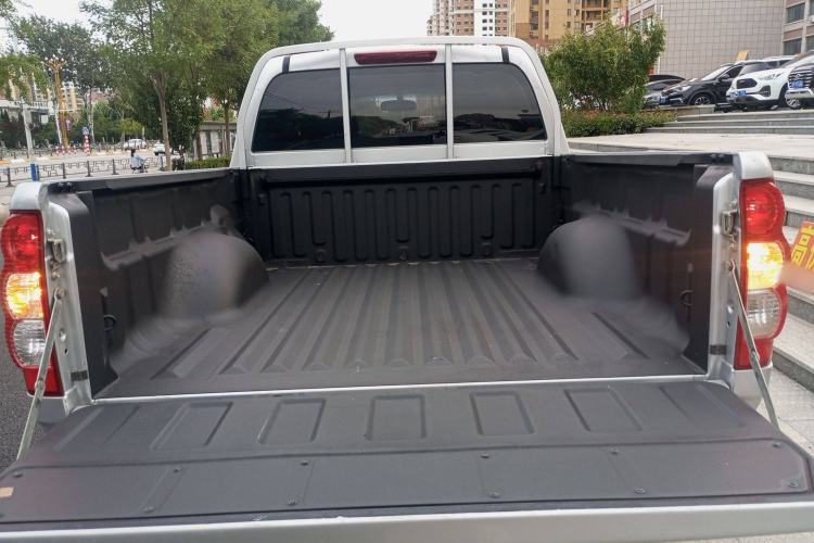 Used Great Wall Wingle 5 2021 2.0T Diesel Two-Wheel Drive Ultra-Value Big Double-Cab China VI GW4D20M Trunk