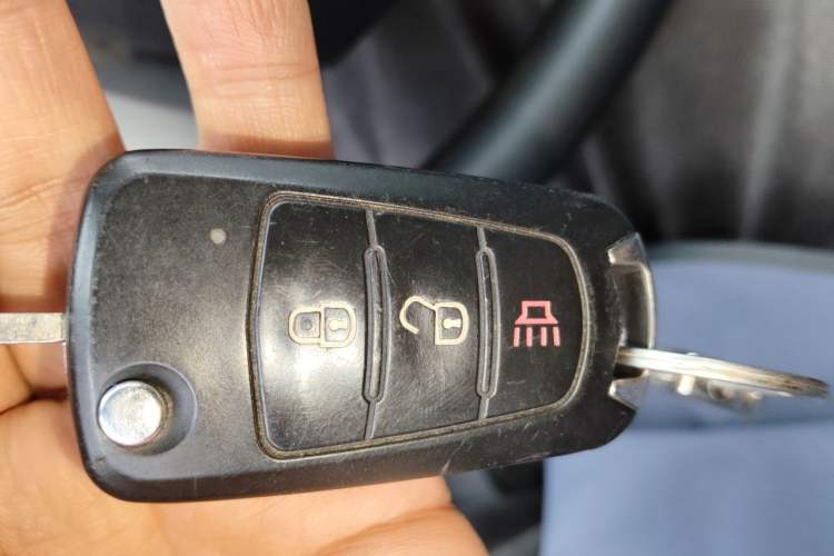 Used Great Wall Wingle 5 2021 2.0T Diesel Two-Wheel Drive Elite Version Big Double Cab China VI Standard GW4D20M Vehicle Key