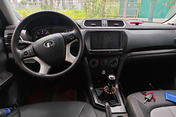 Used Great Wall Wingle 5 2021 2.0T Diesel Two-Wheel Drive Ultra-Value Big Double-Cab China VI GW4D20M Center Console