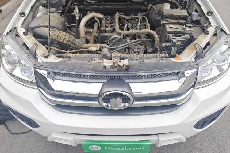 Used Great Wall Wingle 5 2021 1.5T Two-Wheel Drive "Dry Meal" Edition Value Model with a 1680mm Cargo Bed Equipped with GW4G15K Engine Engine Bay