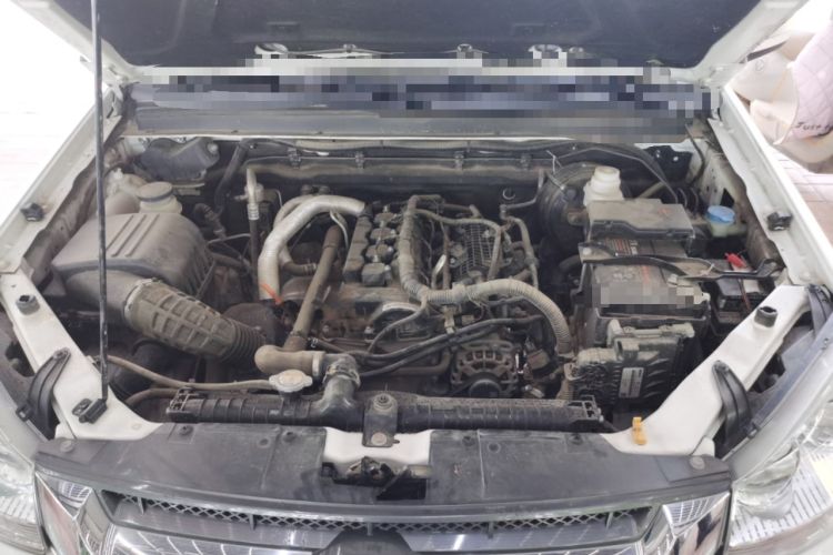 Used Great Wall Wingle 5 2021 1.5T Two-Wheel Drive "Dry Meal" Value Edition with an Extra-Long 1820mm Cargo Bed Equipped with GW4G15K Engine Engine Bay
