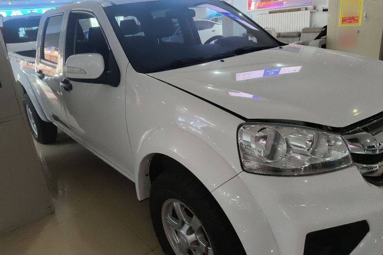 Used Great Wall Wingle 5 2021 2.0T Diesel Two-Wheel Drive Elite Version Big Double Cab China VI Standard GW4D20M Exterior 2