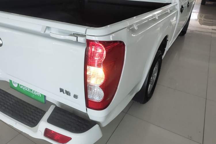 Used Great Wall Wingle 5 2021 1.5T Two-Wheel Drive "Dry Meal" Value Edition with an Extra-Long 1820mm Cargo Bed Equipped with GW4G15K Engine Exterior 3