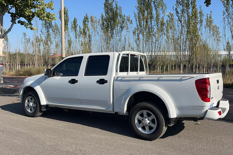 Used Great Wall Wingle 5 2021 2.0T Diesel Two-Wheel Drive Elite Version Big Double Cab China VI Standard GW4D20M Exterior 5