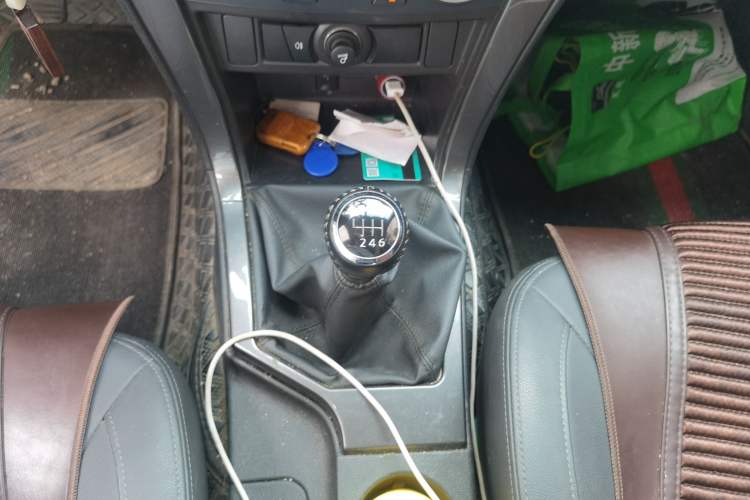 Used Great Wall Wingle 5 2021 2.0T Diesel 4x4 Ultra-Value Big Double-Cab China VI GW4D20M Gear Lever
