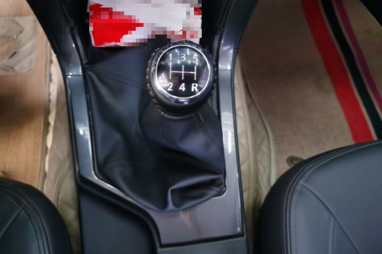 Used Great Wall Wingle 5 2021 1.5T Two-Wheel Drive "Dry Meal" Value Edition with an Extra-Long 1820mm Cargo Bed Equipped with GW4G15K Engine Gear Lever