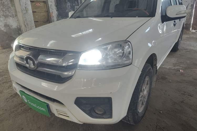 Used Great Wall Wingle 5 2021 1.5T Two-Wheel Drive "Dry Meal" Elite Version with 1820mm Cargo Bed GW4G15K Left Front Headlight