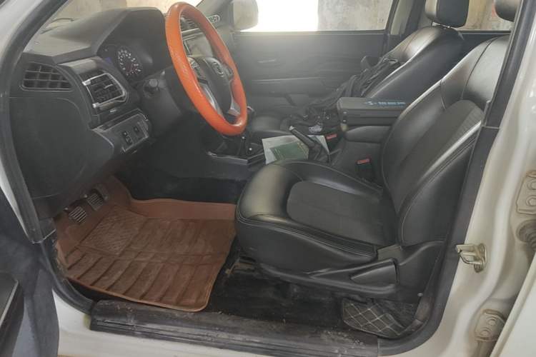 Used Great Wall Wingle 5 2021 1.5T Two-Wheel Drive "Dry Meal" Elite Version with 1820mm Cargo Bed GW4G15K Left Front Seat