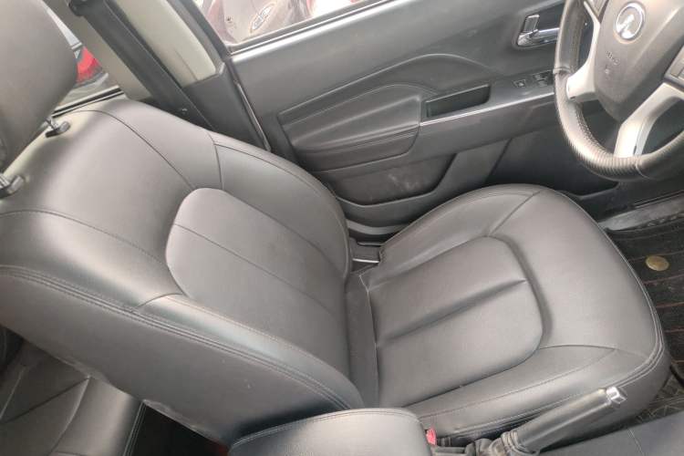 Used Great Wall Wingle 5 2021 2.0T Diesel Two-Wheel Drive Elite Version Big Double Cab China VI Standard GW4D20M Left Front Seat