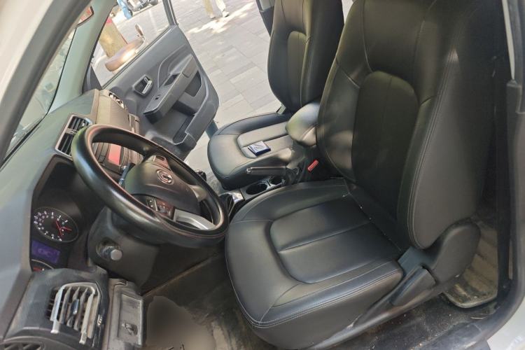 Used Great Wall Wingle 5 2021 2.4L Gasoline Two-Wheel-Drive Progressive Version Big Double Cab China VI Emission Standard 4K22D4M Left Front Seat