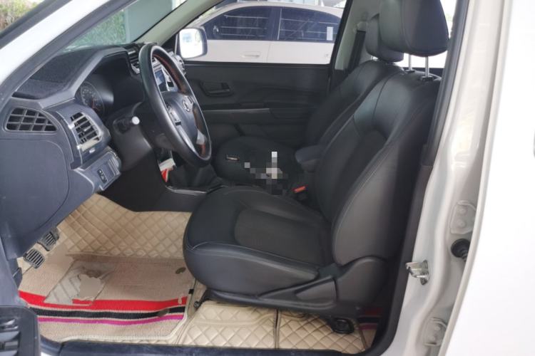 Used Great Wall Wingle 5 2021 1.5T Two-Wheel Drive "Dry Meal" Value Edition with an Extra-Long 1820mm Cargo Bed Equipped with GW4G15K Engine Left Front Seat