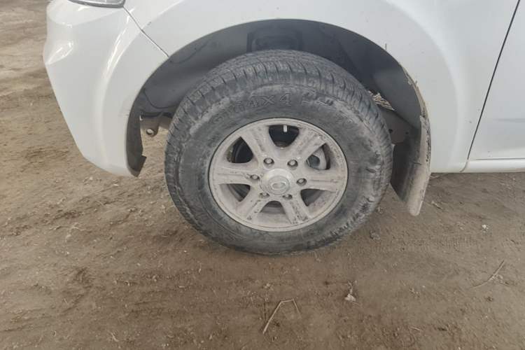 Used Great Wall Wingle 5 2021 1.5T Two-Wheel Drive "Dry Meal" Elite Version with 1820mm Cargo Bed GW4G15K Left Front Wheel Hub