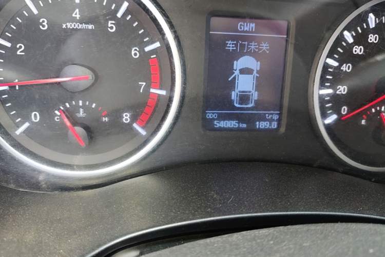 Used Great Wall Wingle 5 2021 1.5T Two-Wheel Drive "Dry Meal" Value Edition with an Extra-Long 1820mm Cargo Bed Equipped with GW4G15K Engine Odometer Close Up