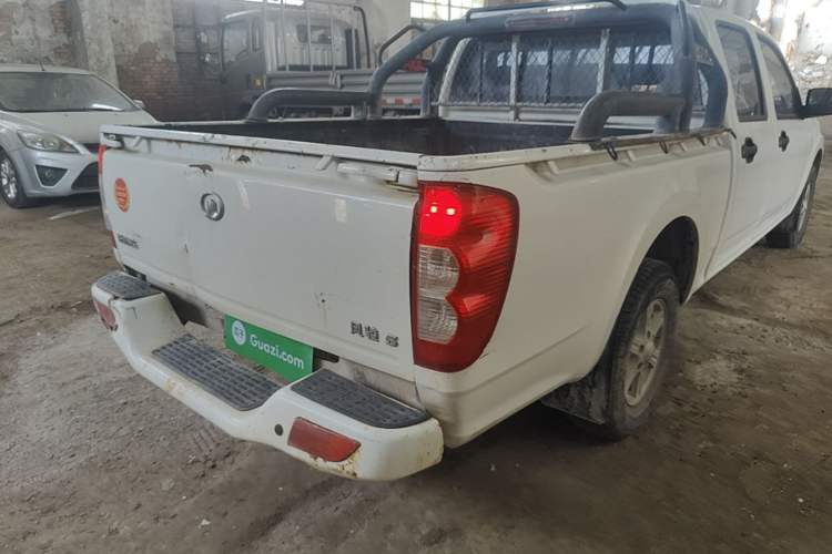Used Great Wall Wingle 5 2021 1.5T Two-Wheel Drive "Dry Meal" Elite Version with 1820mm Cargo Bed GW4G15K Right Rear Taillight