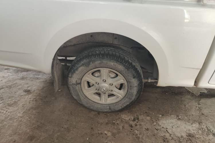 Used Great Wall Wingle 5 2021 1.5T Two-Wheel Drive "Dry Meal" Elite Version with 1820mm Cargo Bed GW4G15K Right Rear Wheel Hub