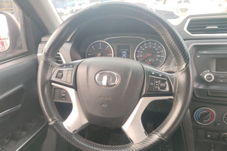Used Great Wall Wingle 5 2021 2.0T Diesel Two-Wheel Drive Elite Version Big Double Cab China VI Standard GW4D20M Steering Wheel