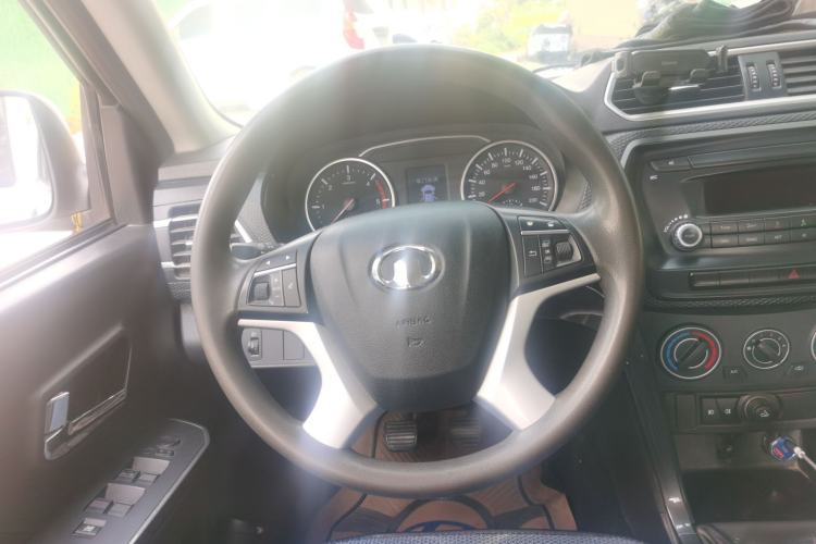 Used Great Wall Wingle 5 2021 2.0T Diesel Two-Wheel Drive Elite Version Big Double Cab China VI Standard GW4D20M Steering Wheel