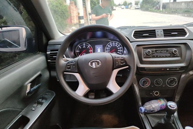 Used Great Wall Wingle 5 2021 2.0T Diesel Two-Wheel Drive Ultra-Value Big Double-Cab China VI GW4D20M Steering Wheel