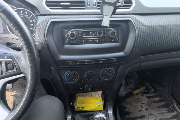 Used Great Wall Wingle 5 2023 2.0T Diesel 4x4 Advanced Big Double Audio And AC Panel