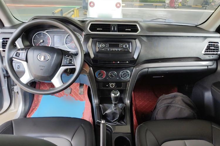 Used Great Wall Wingle 5 2023 2.0T Diesel Two-Wheel Drive Advanced Big Double Center Console