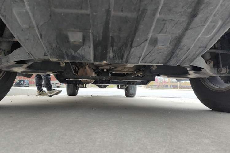 Used Great Wall Wingle 5 2023 2.4L Gasoline Two-Wheel-Drive Entry-Level Big Double Chassis Front